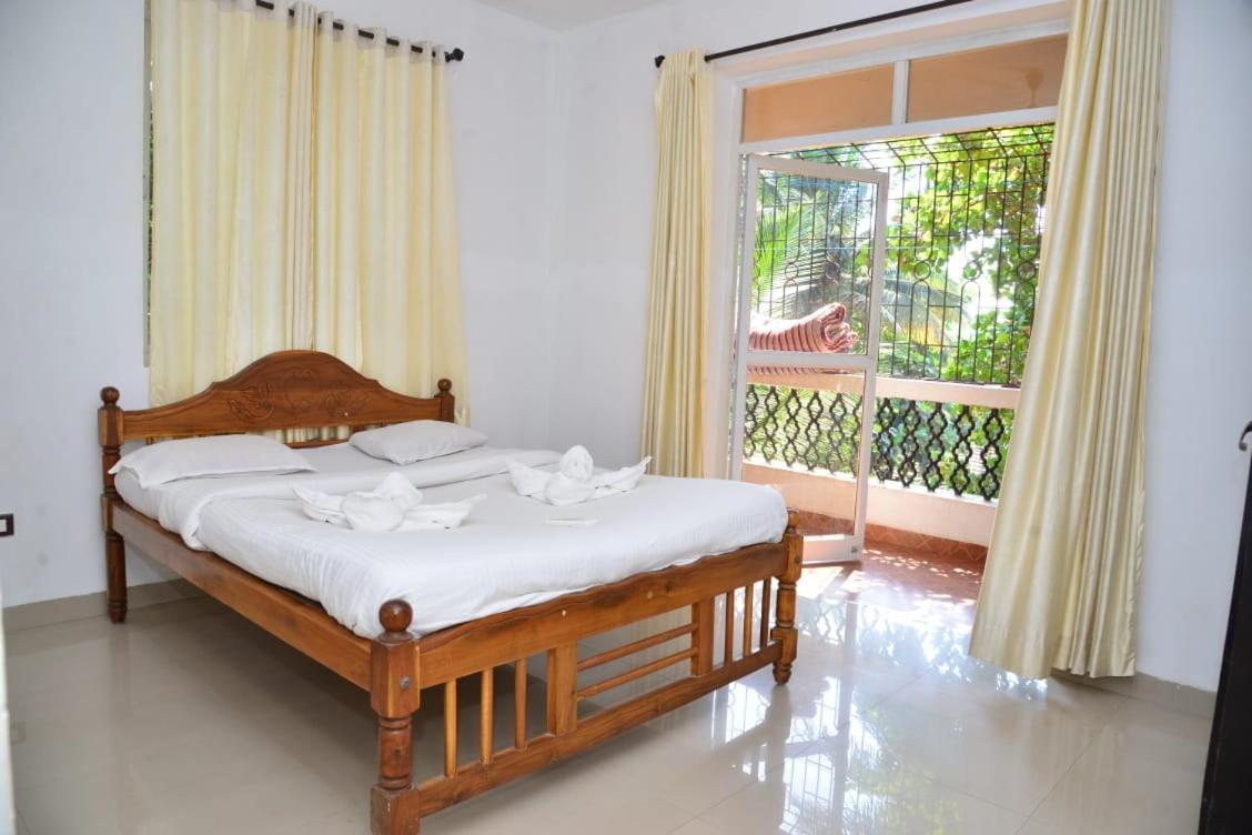 Cliff Heaven 2 Bhk Ac Apartment Orlim Exterior foto